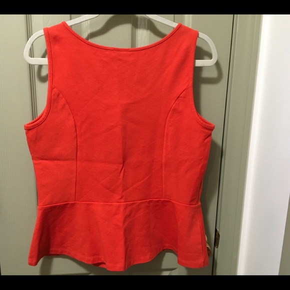 Top - Picture 3 of 4